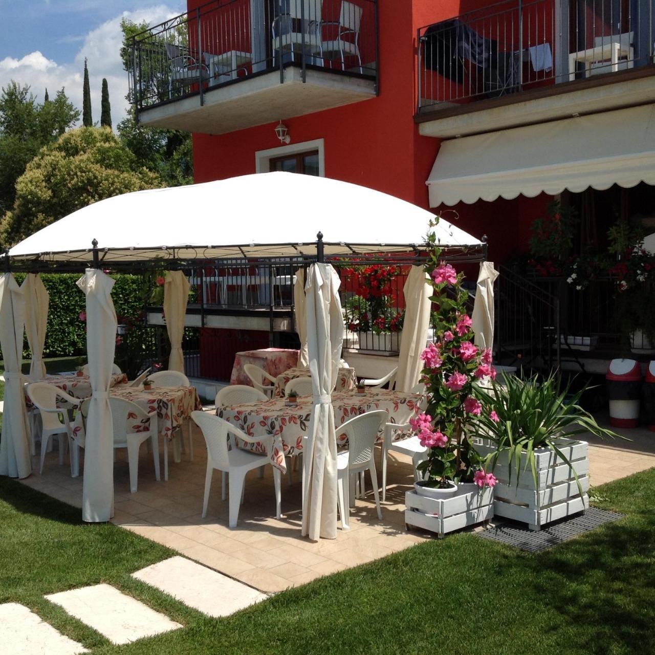 G&G Bed&Breakfast And Apartments Γκάρντα Εξωτερικό φωτογραφία